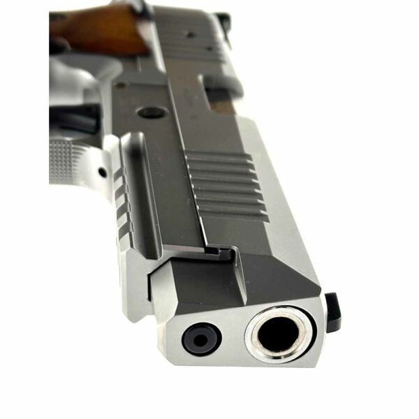 P226 X-Five 003.jpg